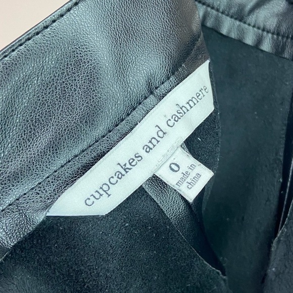 Cupcakes & Cashmere Vegan Faux Leather Midi Pencil Skirt Size 0 - Picture 6 of 7